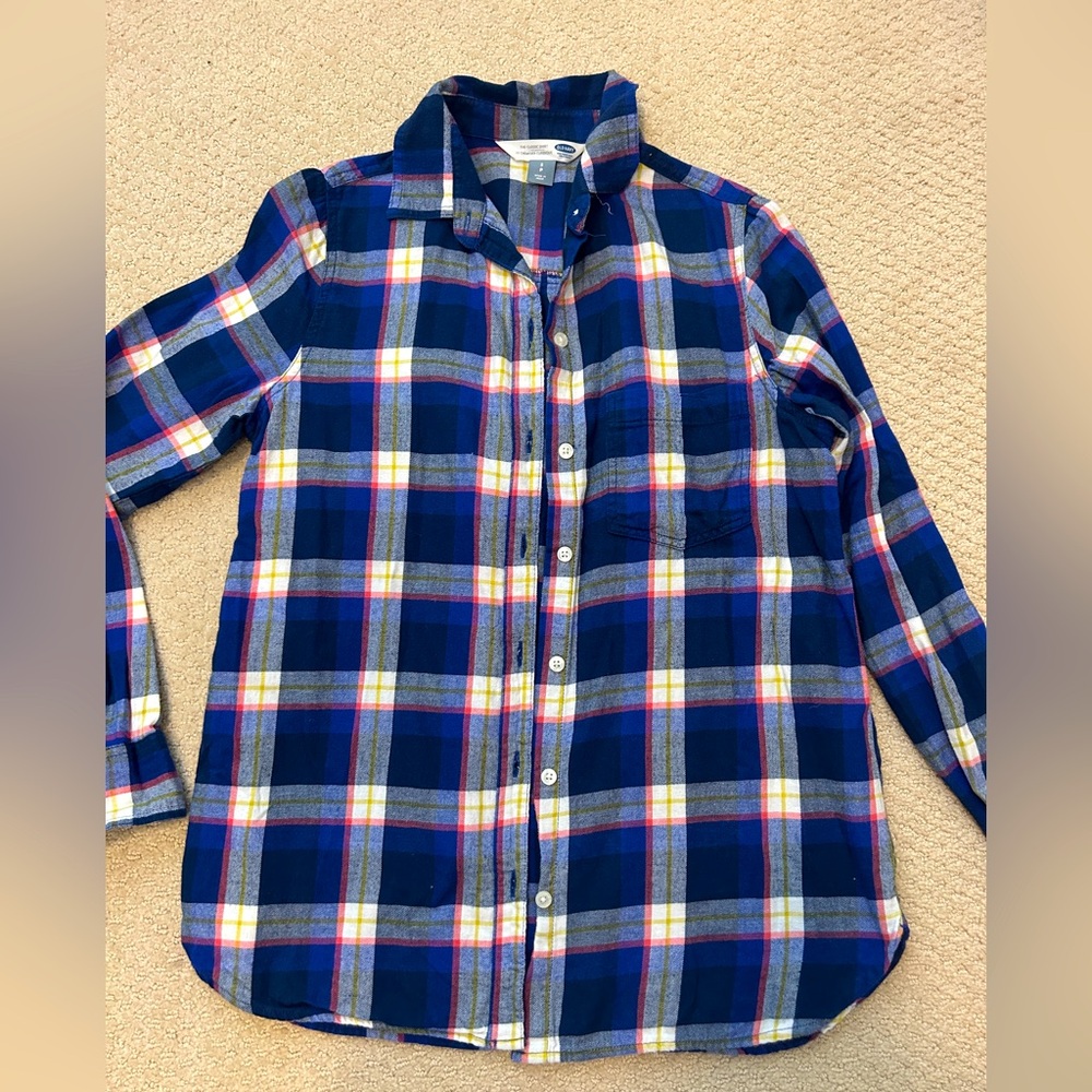 Women’s Old Navy classic style flannel shirt